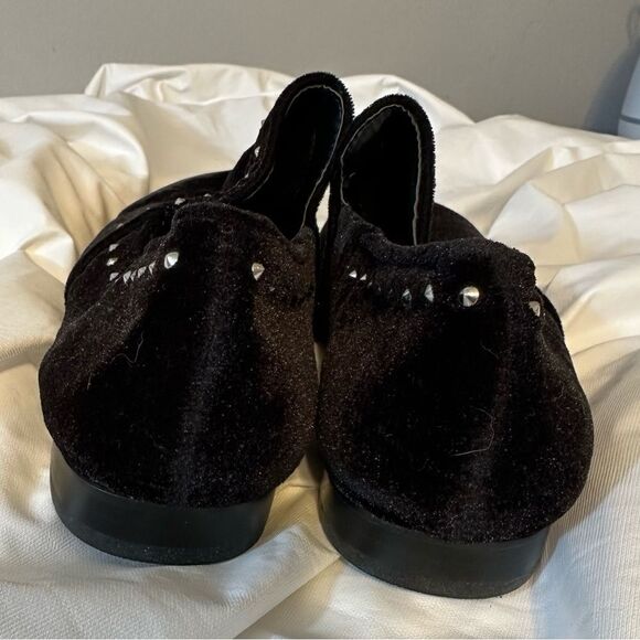 Black Velvet Studded Slip On Shoe by Steve Madden / Women's 8.5M - Picture 3 of 8